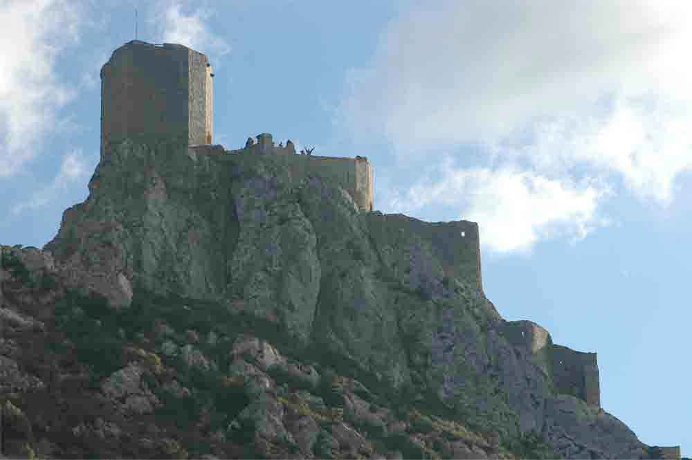 Francia - castillos cátaros 10 - Queribus.jpg
